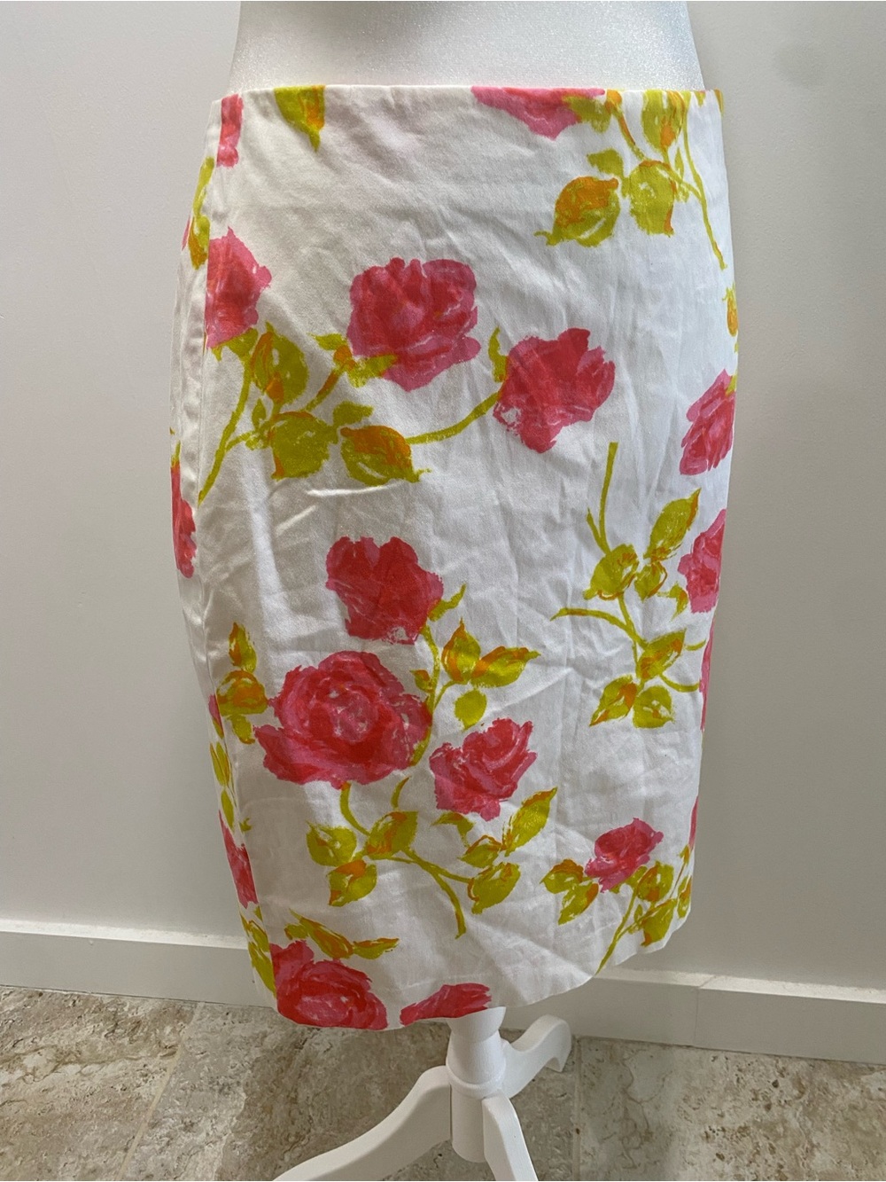 White Floral Pencil Skirt with Pink Roses